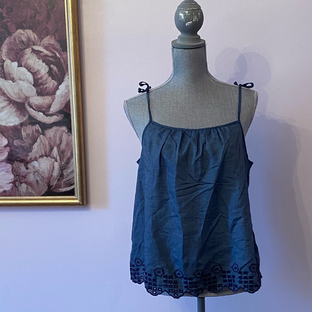 NWT chambray tank top